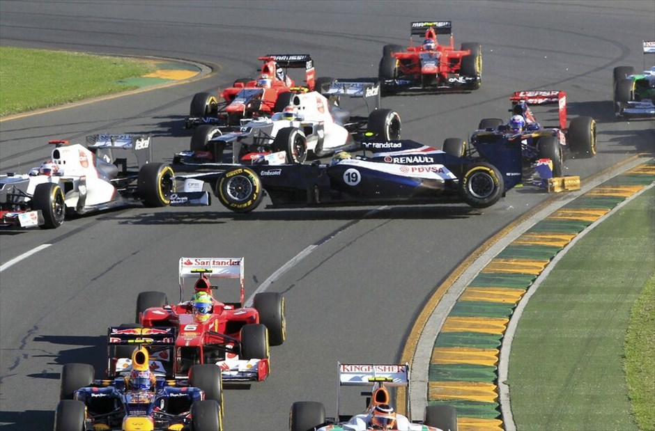 Formula 1: GP Αυστραλίας #25. Το κομφούζιο της εκκίνησης με την FW34 του Μπρούνο Σέννα να... ίπταται...
