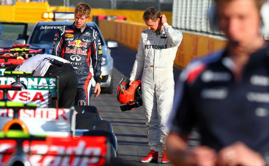 Formula 1: Ελεύθερες και κατατακτήριες δοκιμές στην Αυστραλία #3. Ο Μίκαελ Σουμάχερ μετά το τέλος των κατατακτήριων δοκιμών. Ο Γερμανός επτά φορές Παγκόσμιος πρωταθλητής θα ξεκινήσει τον αγώνα τέταρτος.