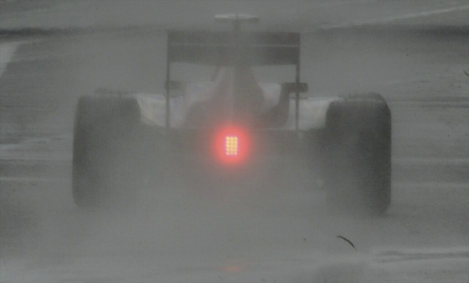 Formula 1: Ελεύθερες δοκιμές της Παρασκευής στην Αυστραλία #23. Η STR7 του Ζαν-Ερίκ Βερνιέ.