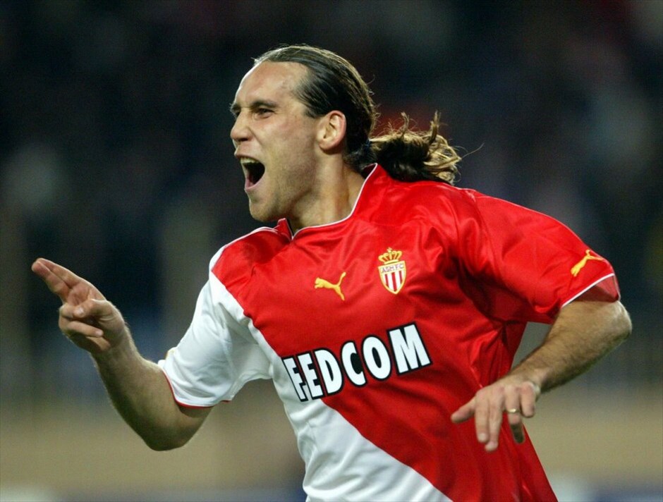 Champions League: Οι παίκτες με τα περισσσότερα γκολ σε έναν αγώνα #6. Στις 5 Νοεμβρίου 2003, την ημέρα των γενεθλίων του ο Ντάντο Πρσο σημείωσε τέσσερα γκολ στο επιβλητικό 8-3 της Μονακό επί της Ντεπορτίβο Λα Κορούνια για τη φάση των ομίλων. Ετσι, είχε καταφέρει να γίνει τότε ο τέταρτος παίκτης στην ιστορία του Champions League, ισοφαρίζοντας τους Σιμόνε Ιντζάγκι, Μάρκο Φαν Μπάστεν και Φέρεντς Πούσκας.