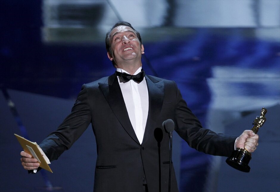 Οσκαρ 2012: Οι νικητές της βραδιάς #2. Πρώτο χρυσό αγαλματίδιο στην καριέρα του στην πρώτη του κιόλας υποψηφιότητα για Οσκαρ απέσπασε και ο Ζαν Ντιζαρντέν («The Artist») που ήταν επικράτησε στην κατηγορία του πρώτου ανδρικού ρόλου.