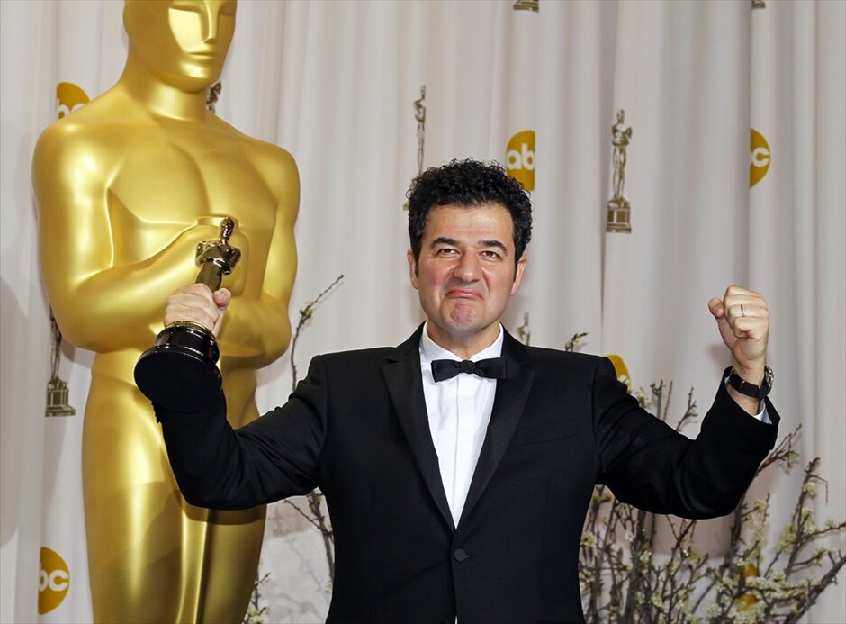 Οσκαρ 2012: Οι νικητές της βραδιάς #12. Ο Λουντοβίκ Μπουρς («The  Artist») επικράτησε στην κατηγορία της Καλύτερης Πρωτότυπης Μουσικής.
