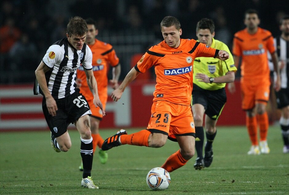 Europa League: Στιγμές από τον αγώνα ΠΑΟΚ - Ουντινέζε #13. O ΠΑΟΚ αποκλείστηκε από την επόμενη φάση του Europa League αφού έχασε 3-0 στην Τούμπα από την Ουντινέζε στον μεταξύ τους επαναληπτικό αγώνα.