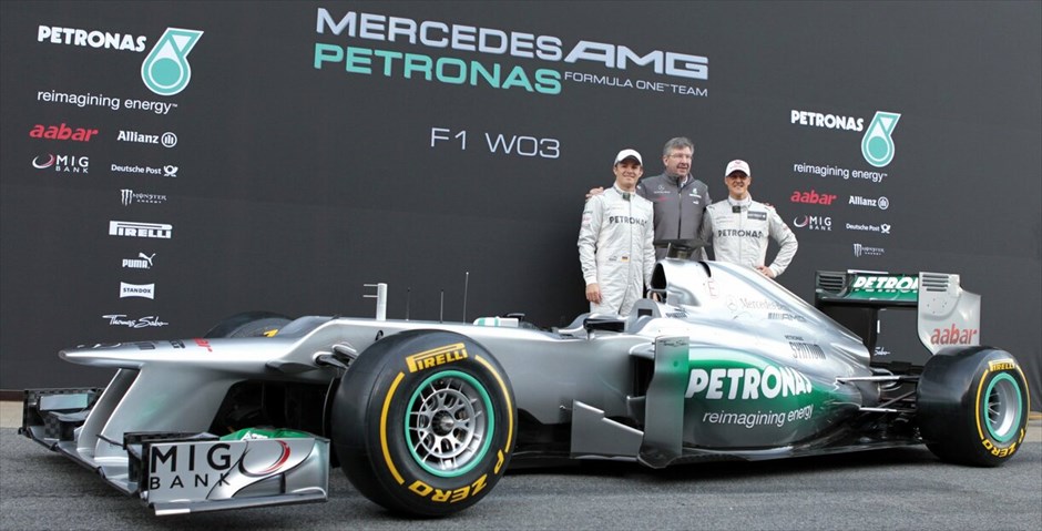 Formula 1: Η νέα Mercedes W03 #5. Λίγο πριν την έναρξη των δεύτερων επίσημων δοκιμών των ομάδων της F1 στην πίστα της Καταλούνια, η Mercedes αποκάλυψε το νέο της μονοθέσιο για το 2012, την W03.