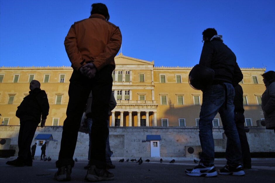 Συγκέντρωση διαμαρτυρίας κατά των μέτρων στο Σύνταγμα #3. 