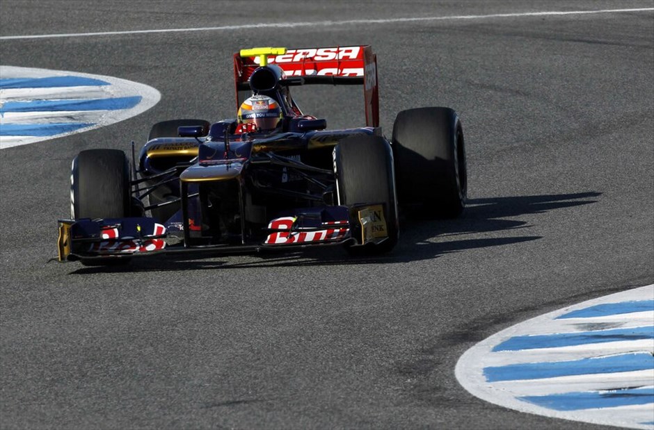 Formula 1: H τρίτη ημέρα δοκιμών στη Χερέθ #25. Ζαν-Ερίκ Βερνιέ (Toro Rosso-Ferrari).