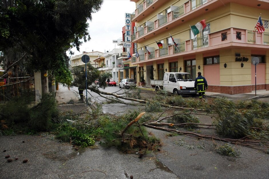 «Πνίγηκε» η χώρα από τη νεροποντή (ανανέωση) #18. Αργολίδα.