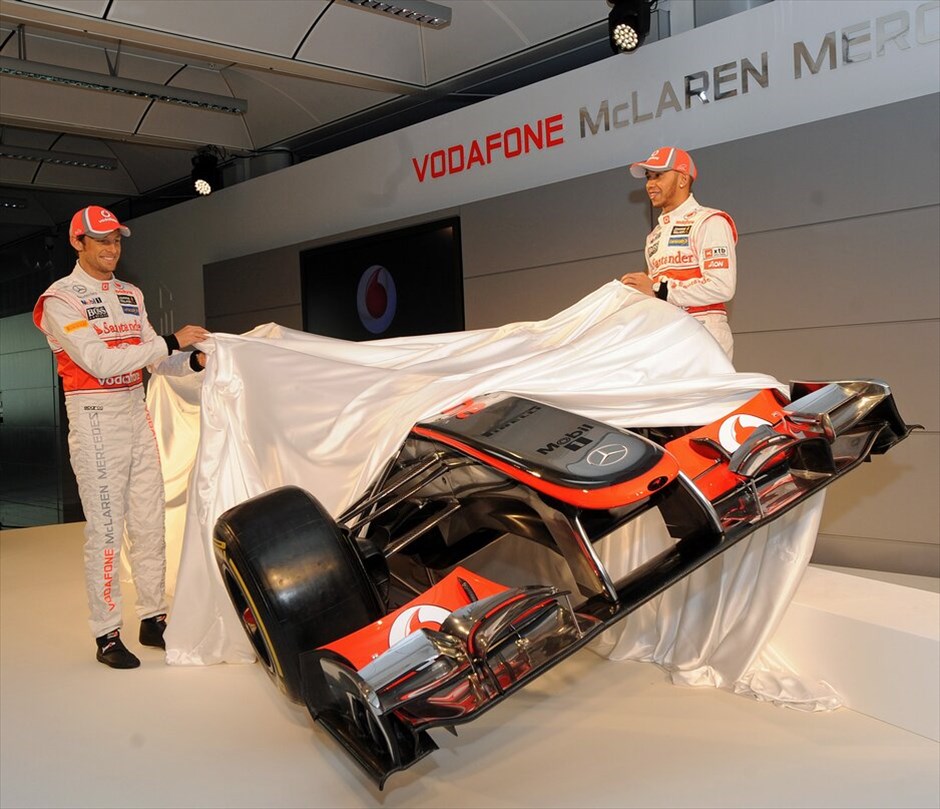 Formula 1: Η νέα McLaren Mercedes MP4-27 #2. 