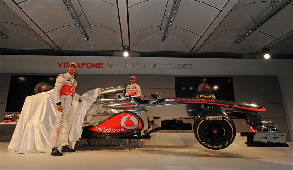 Formula 1: Η νέα McLaren Mercedes MP4-27 #4. 
