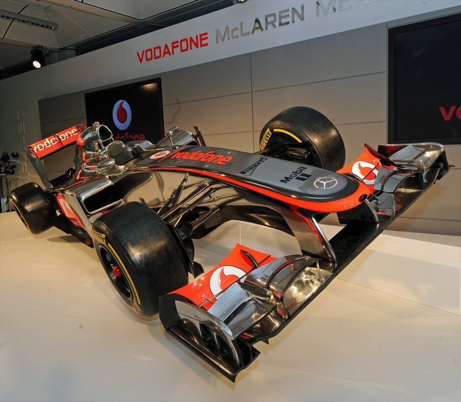 Formula 1: Η νέα McLaren Mercedes MP4-27 #7. 