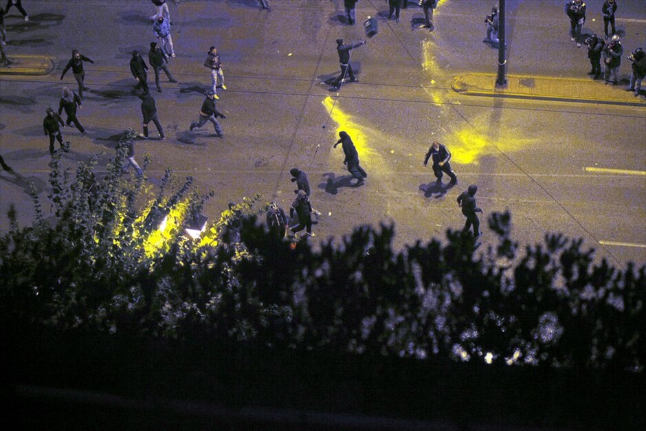 38η επέτειος του Πολυτεχνείου - πορεία - επεισόδια (ανανέωση) #8. 