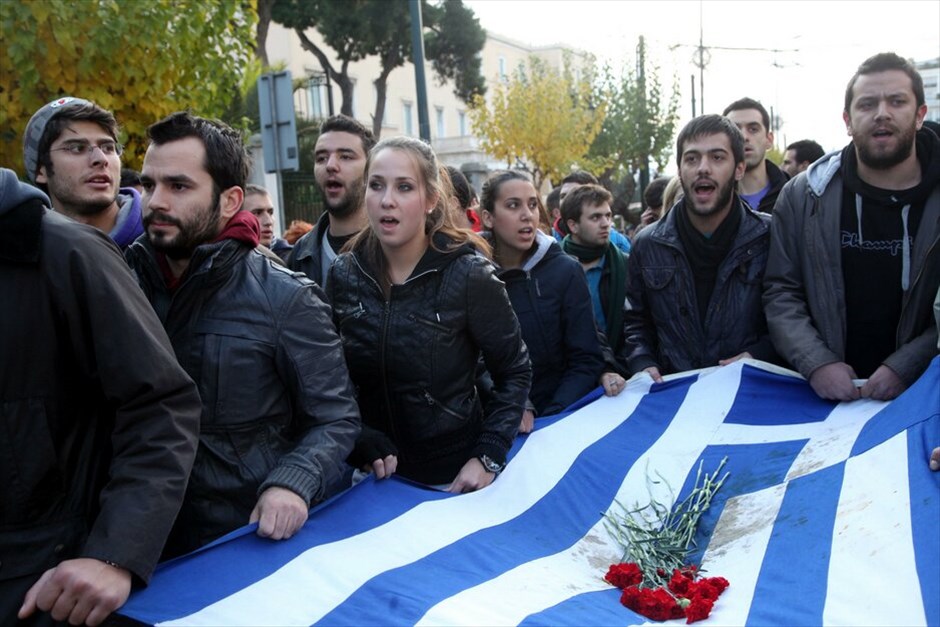 38η επέτειος του Πολυτεχνείου - πορεία - επεισόδια (ανανέωση) #43. 