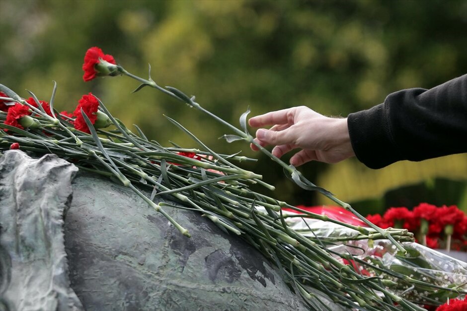 38η επέτειος του Πολυτεχνείου - πορεία - επεισόδια (ανανέωση) #66. 