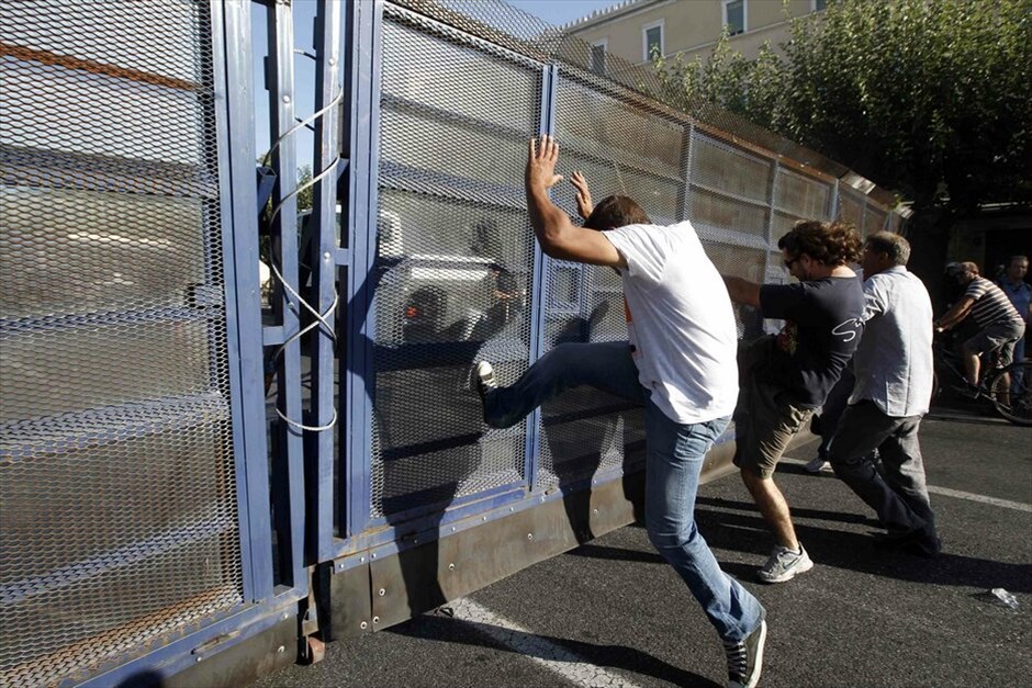 Συγκέντρωση διαμαρτυρίας ιδιοκτητών ταξί στο Σύνταγμα #6. 