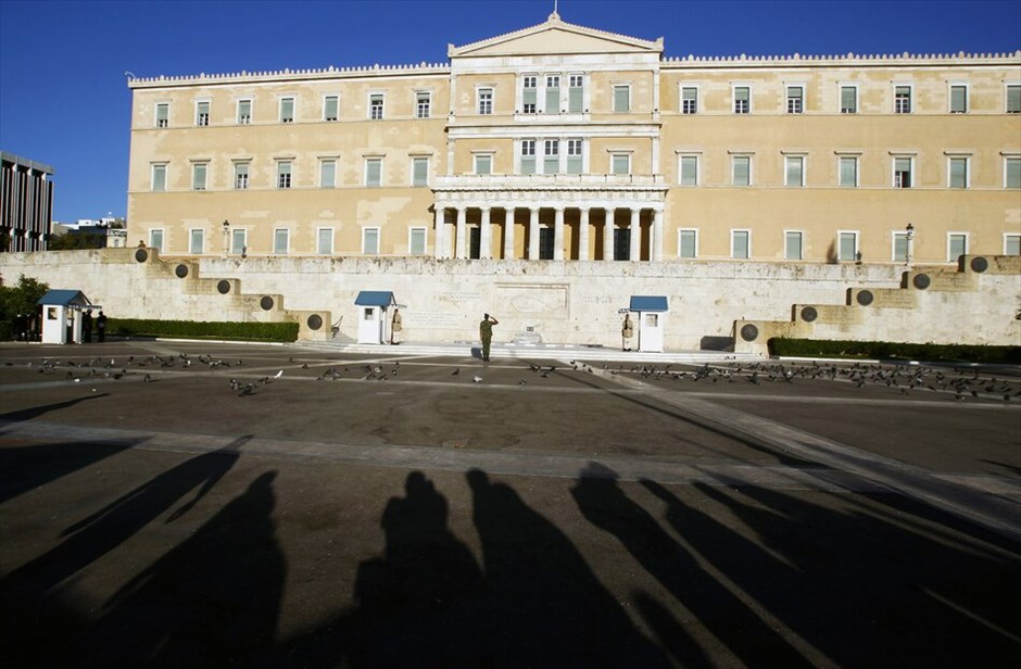Συγκέντρωση διαμαρτυρίας ιδιοκτητών ταξί στο Σύνταγμα #14. 