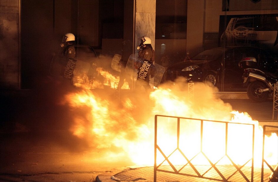 Επεισόδια έξω από το Βελλίδειο #2. EUROKINISSI/