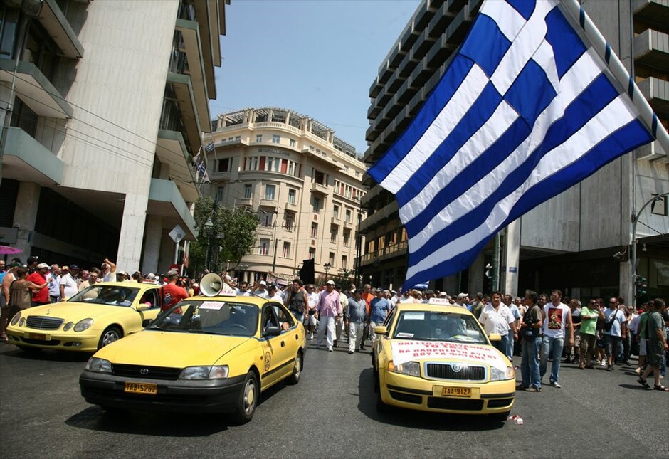 Συνεχίζουν δυναμικά οι ιδιοκτήτες ταξί #11. 