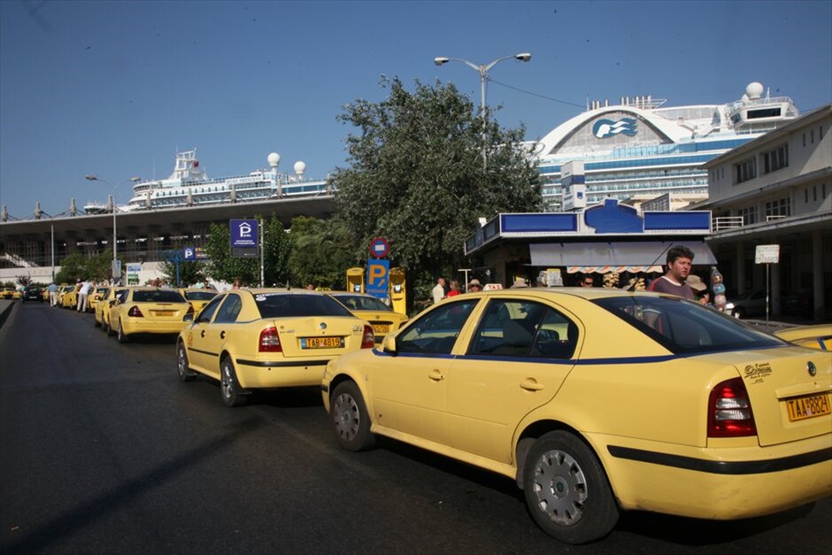 48ωρη απεργία οδηγών και ιδιοκτητών ταξί #12. 