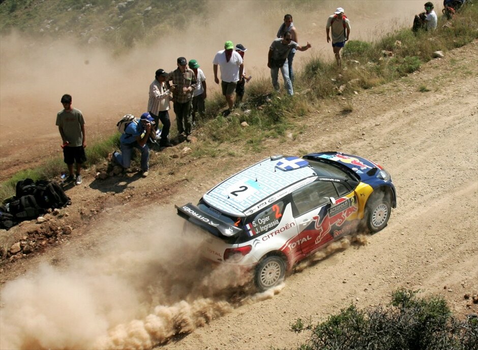 Στιγμές από το Ράλι Ακρόπολις 2011 #27. Sebastien Ogier - Julien Ingrassia (Citroen DS3 WRC).