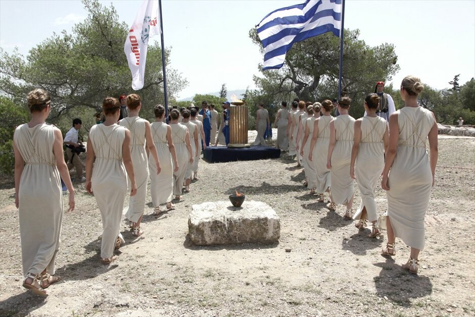 Special Olympics Αθήνα 2011: H τελετή Αφής της Φλόγας #21. Στο λόφο της Πνύκας πραγματοποιήθηκε την Πέμπτη το πρωί η Τελετή Αφής της Φλόγας των Παγκόσμιων Αγώνων Special Olympics Αθήνα 2011. Οι Αγώνες θα πραγματοποιηθούν από τις 25 Ιουνίου μέχρι τις 4 Ιουλίου στην ΑΘήνα, με τη συμμετοχή 15.000 αθλητών, χιλιάδων προπονητών και επισκεπτών από 185 χώρες.