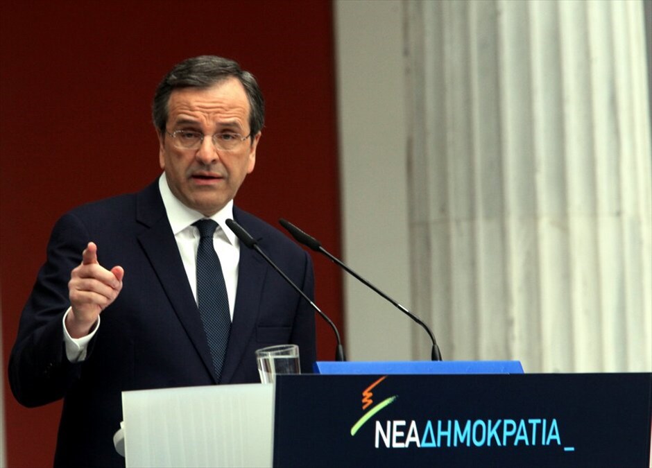 N.Δ.: Tο «Ζάππειο ΙΙ» #6. Ο δεύτερος άξονας αφορά την τακτοποίηση όλως των εκκρεμοτήτων από το παρελθόν με κατάργηση του πόθεν έσχες για την κατοικία, μιας και όπως σημείωσε ο κ. Σαμαράς η οικοδομή αποτελεί διαχρονικά την ατμομηχανή της οικονομίας. Ο πρόεδρος της ΝΔ πρότεινε ακόμη να μη δοθεί καμία άλλη αύξηση στις αντικειμενικές αξίες των ακινήτων καθώς  και την κατάργηση κάθε φορολογικής ποινής για ένα χρόνο προκειμένου οι φορολογούμενοι να δηλώσουν ό,τι έχουν και να επαναπατρίσουν τα χρήματα που έχουν στο εξωτερικό.  Εξαίρεση, υπογράμμισε, οι πολιτικοί, με υποχρεωτική δήλωση πόθεν έσχες για όσους διετέλεσαν υπουργοιί από το 1974 μέχρι σήμερα.