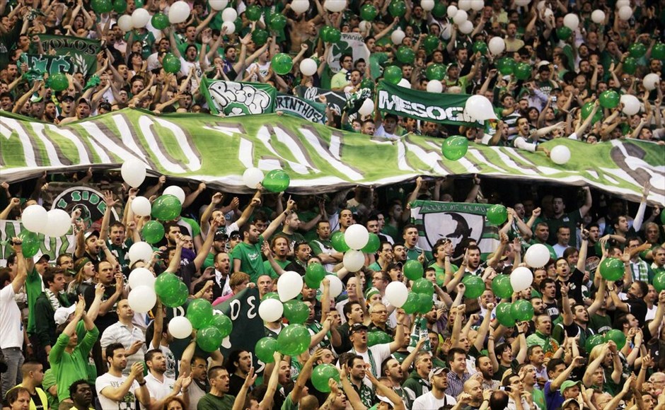 Ο Παναθηναϊκός βασιλιάς της Ευρώπης #14. Με τη νίκη τους επί της Μακάμπι, οι «πράσινοι» ισοφαρίζουν σε ευρωπαϊκούς τίτλους την ΤΣΣΚΑ Μόσχας, αφήνοντας πίσω τους τις Μακάμπι και Βαρέζε.