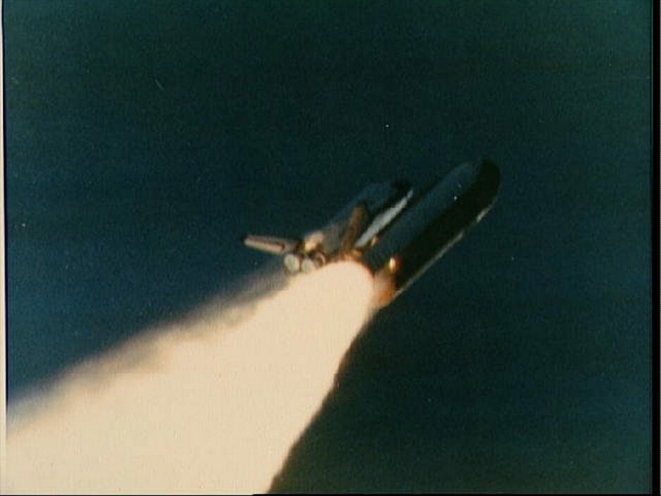 NASA: 30 χρόνια διαστημικά λεωφορεία #8. Χρονολογικά το Challenger (Κωδικός Τροχιακού Οχήματος: OV-099) είναι το δεύτερο διαστημικό λεωφορείο των ΗΠΑ και διαδέχθηκε το Κολούμπια. Πρώτη του αποστολή με την κωδική ονομασία STS-6 ήταν στις 4 Απριλίου 1983 αν και αρχικά είχε προγραμματισθεί στις 20 Ιανουαρίου, αλλά λόγω τεχνικών προβλημάτων είχε αναβληθεί.
