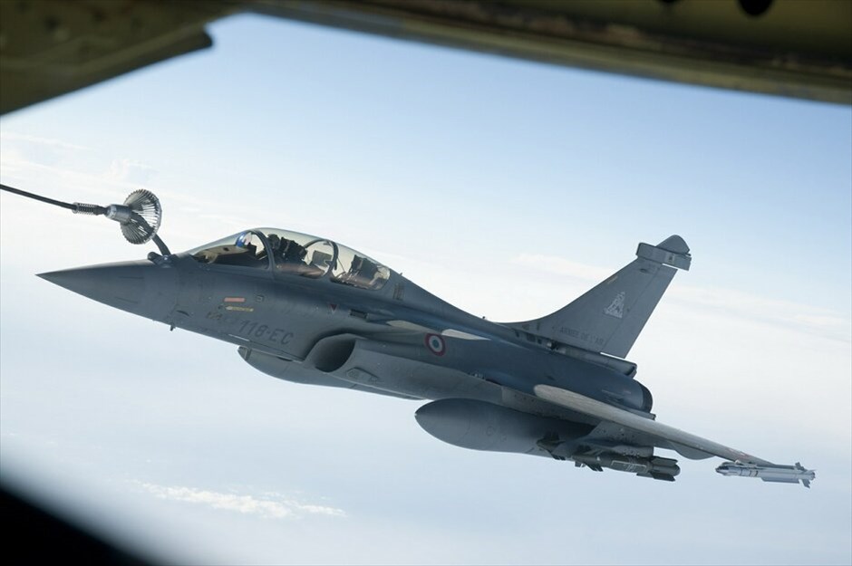 Λιβύη: Οι συμμαχικές δυνάμεις #38. To Rafale ανεφοδιάζεται με καύσιμα στον αέρα.