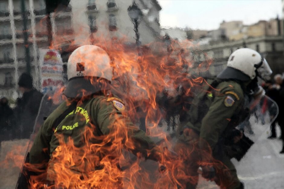 Επεισόδια στην πορεία #33. EUROKINISSI/