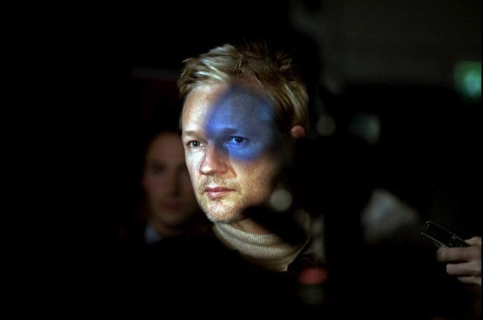 World Press Photo 2010 #6. 2ο βραβείο, κατηγορία People In The News Single. Ο ιδρυτής της WikiLeaks στο Λονδίνο. / Seamus Murphy/VII/Handout