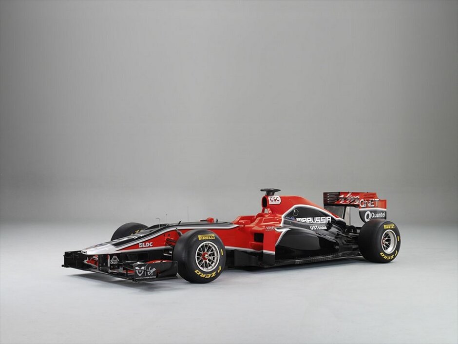 F1: Η Virgin MVR-02 #1. Στα στούντιο του BBC στο Λονδίνο η Virgin Racing παρουσίασε το νέο της μονοθέσιο, την MVR-02. To «M» αντιστοιχεί στη συνεργασία της ομάδας του Ρίτσαρντ Μπράνσον με τη Ρωσική αυτοκινητοβιομηχανία Marussia. Οδηγοί της Virgin Racing θα είναι το Τίμο Γκλοκ και ο Ζερόμ Ντ