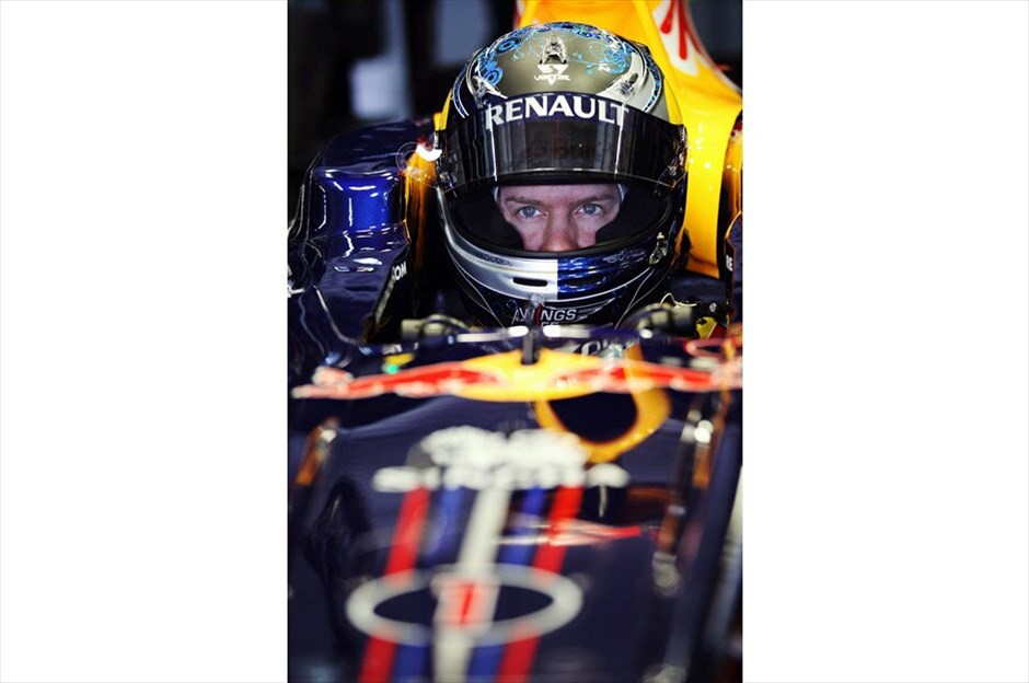 F1: Η Red Bull RB7 #10. EPA/MARK THOMPSON