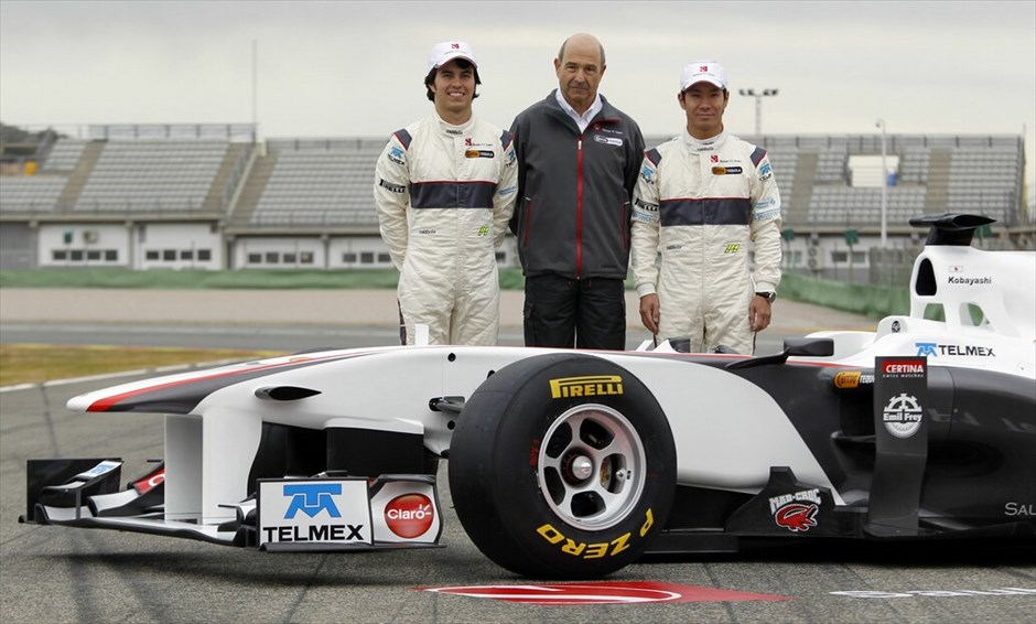 F1: Η Sauber C30 #9. Στη δεύτερη χρονιά της στη μετά BMW εποχή, η Sauber παρουσίασε στη πίστα Ρικάρντο Τόρμο της Βαλένθια τη νέα C30. Οι Καμούι Κομπαγιάσι και Σέρτζιο Πέρεζ αποκάλυψαν το νέο μονοθέσιο της ομάδας του Hinwil, το οποίο θα χρησιμοποιεί τον κινητήρα, το σύστημα KERS και το κιβώτιο ταχυτήτων της Ferrari.