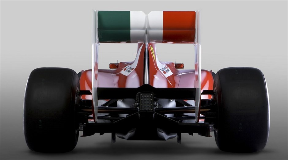 F1: Η Ferrari F150 #4. Η Ferrari παρουσίασε το νέο της «όπλο» για το προσεχές Παγκόσμιο Πρωτάθλημα Φόρμουλα 1. Το όνομα αυτού F150, με αφορμή την 150ή επέτειο από την ενοποίηση της Ιταλίας.