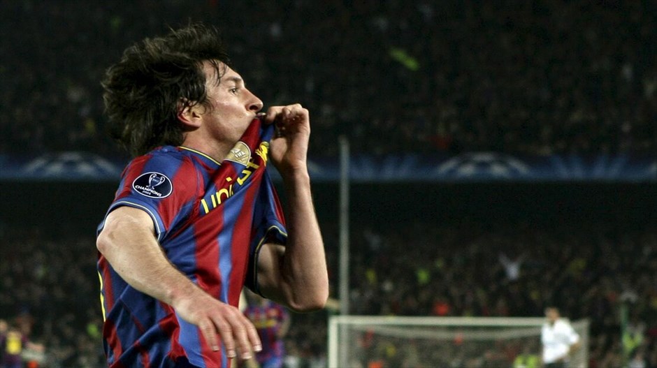 «Χρυσή Μπάλα» της FIFA #32. Την περίοδο 2008-2009 σημείωσε 34 γκολ και συμμετείχε ενεργά στην κατάκτηση του τριπλ-κράουν (πρωτάθλημα, κύπελλο και Τσάμπιονς Λιγκ) από τη Μπαρτσελόνα. Την επόμενη χρονιά (2009-2010) αύξησε τις επιδόσεις του στο σκοράρισμα ανεβάζοντας τον πήχυ στα 47 τέρματα σε όλες τις διοργανώσεις, ισοφαρίζοντας το ρεκόρ του Ρονάλντο στη Μπαρτσελόνα.