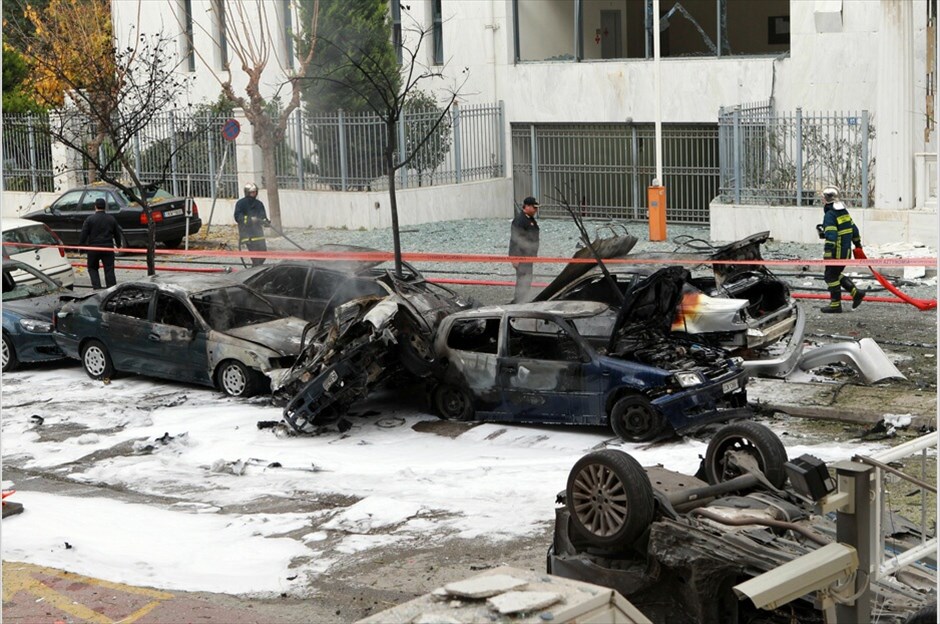 Εκρηξη στο Πρωτοδικείο #8. 