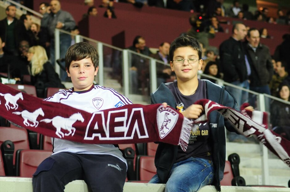 Εγκαίνια για το «AEL FC ARENA» #9. Περίπου 14.000 άτομα παρευρέθηκαν στην πιο σημαντική ίσως στιγμή στην ιστορία της ΑΕΛ μετά την κατάκτηση του πρωταθλήματος το 1988. AΠΕ-ΜΠΕ/ΤΣΑΝΤΟΠΟΥΛΟΣ ΣΠΥΡΟΣ