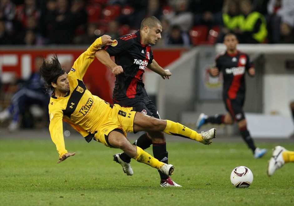 Europa League: Τα αποτελέσματα των ελληνικών ομάδων #17. Μετά την ήττα από τη Λεβερκούζεν, «ψαλιδίστηκαν» σημαντικά οι ελπίδες της ομάδας του Εκτορ Ραούλ Κούπερ για πρόκριση στην επόμενη φάση του Γιουρόπα Λιγκ, καθώς βρίσκεται πλέον στην τρίτη θέση της κατάταξης του δευτέρου ομίλου με 4 τέσσερις βαθμούς, την ώρα που η Μπάγερ έφτασε στους οκτώ και η Ατλέτικο Μαδρίτης στους επτά.