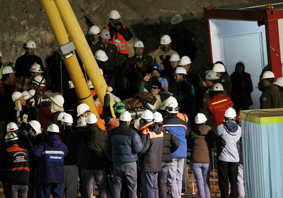 Χιλή: Ο απεγκλωβισμός καρέ-καρέ #70. Ο 31ος μεταλλωρύχος ήταν ο 24χρονος Πέδρο Κορτές.