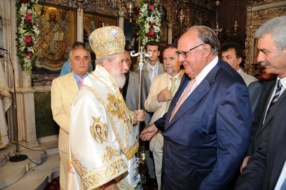 Η Κοίμηση της Θεοτόκου #29. Στις εορταστικές εκδηλώσεις στην Τήνο για την Κοίμηση της Θεοτόκου και τη συμπλήρωση των 70 χρόνων από τον τορπιλισμό της «Έλλης» εκπροσώπησε ο αντιπρόεδρος Θεόδωρος Πάγκαλος. ΑΠΕ-ΜΠΕ/ΧΑΡΗΣ ΛΑΣΚΑΡΗΣ