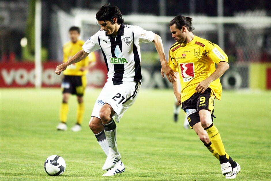 Σούπερ Λίγκα: Δεύτερη αγωνιστική των play off #7. Ο «Δικέφαλος του Βορρά» υποδέχεται τον Ολυμπιακό στη Θεσσαλονίκη την ερχόμενη Τετάρτη (5/5, 21:15), αναμέτρηση ιδιαίτερης σημασίας ως προς την κατάκτηση της πρώτης θέσης και την έξοδο στα προκριματικά του Τσάμπιονς Λιγκ, καθώς πλέον η κορυφαία διασυλλογική διοργάνωση γίνεται δική τους υπόθεση.