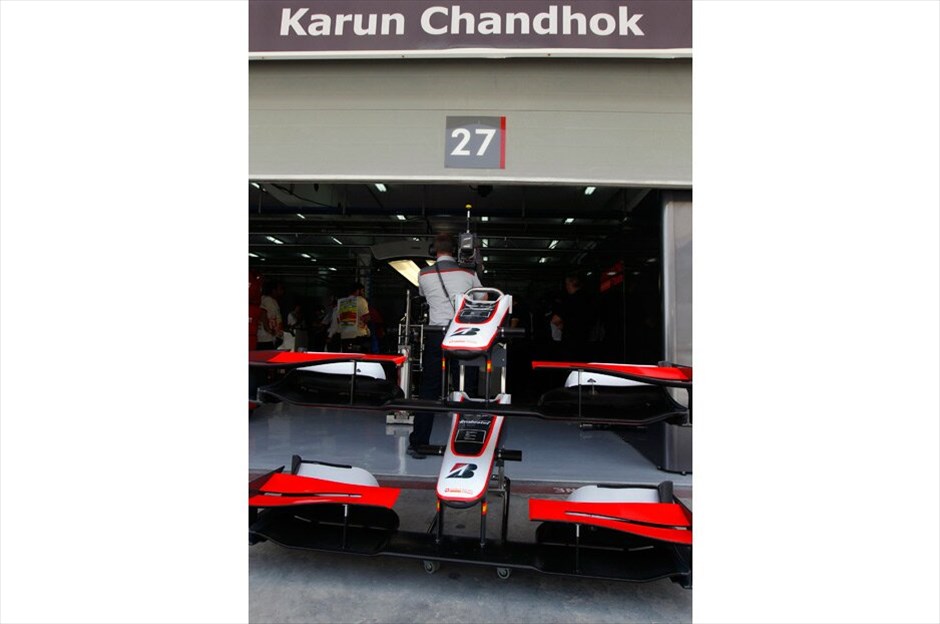 F1: GP Μπαχρέιν #33. Ο Karun Chandhok κατέστρεψε το μονοθέσιο της Hispania Formula One μόλις στον πρώτο καθώς δεν γνώριζε αρκετά καλά την πίστα. REUTERS/YANNIS BEHRAKIS