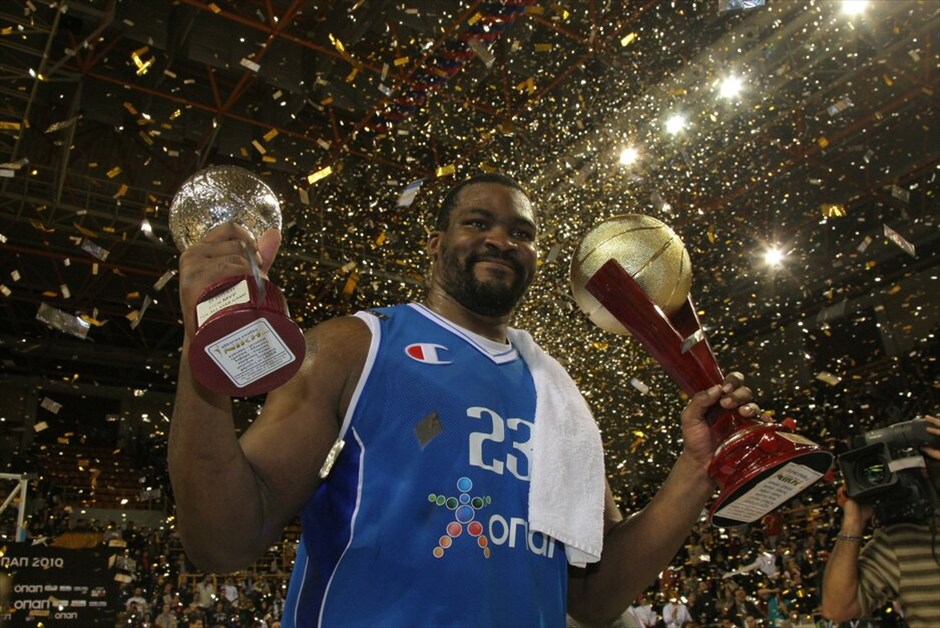 18o All Star Game #10. Ο Σοφοκλής Σχορτσιανίτης τελείωσε τον αγώνα με 42 πόντους και έσπασε το ρεκόρ του Ζόραν Σάβιτς (είχε 31 σε ανάλογο παιχνίδι) το 1991.