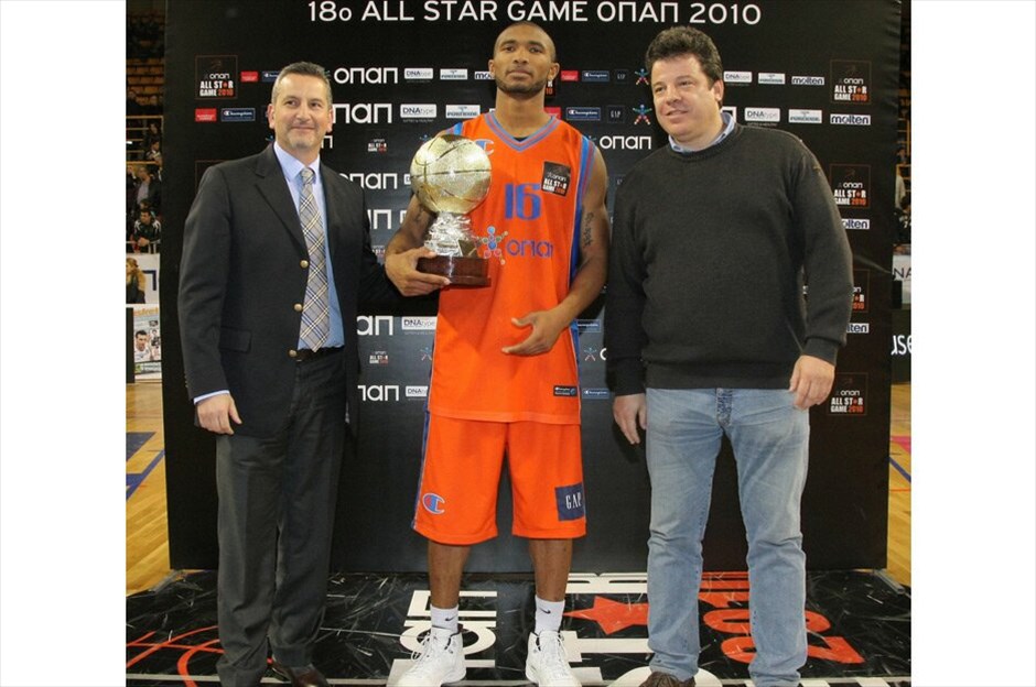 18o All Star Game #12. Ο Λανς Χάρις αναδείχτηκε νικητής στο διαγωνισμού καρφωμάτων του All Star Game. ΑΠΕ-ΜΠΕ/ΣΤΕΦΑΝΟΣ ΡΑΠΑΝΗΣ