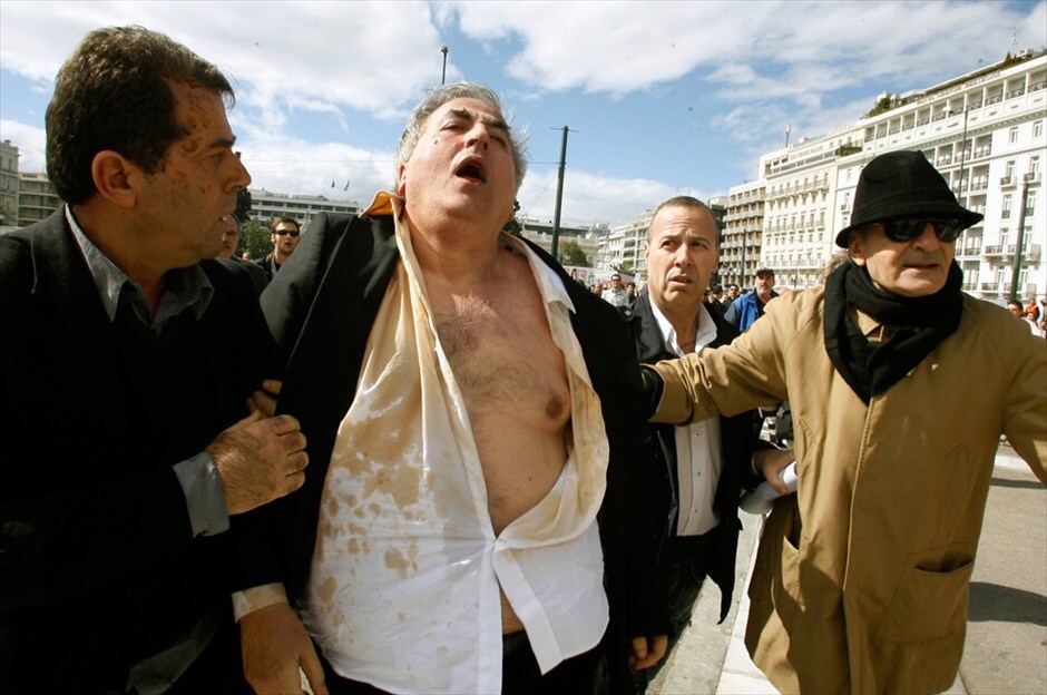 Eπεισόδια στο κέντρο της Αθήνας #17. | Φωτογραφίες: REUTERS, ICON PRESS, EUROKINISSI, PHASMA