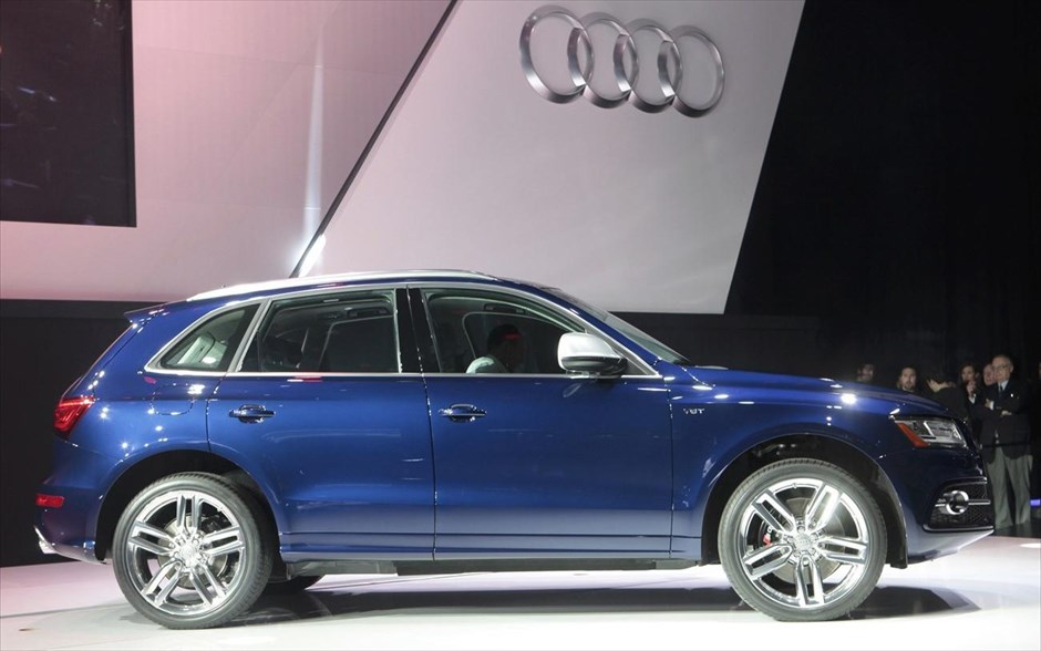 Detroit 2013 - Audi Q5 . Ντεμπούτο για το Audi SQ5 3.0 TFSI, με έναν V6 TFSI κινητήρα, χωρητικότητας 3.000 κ.εκ. καιαπόδοσης 354 ίππων.