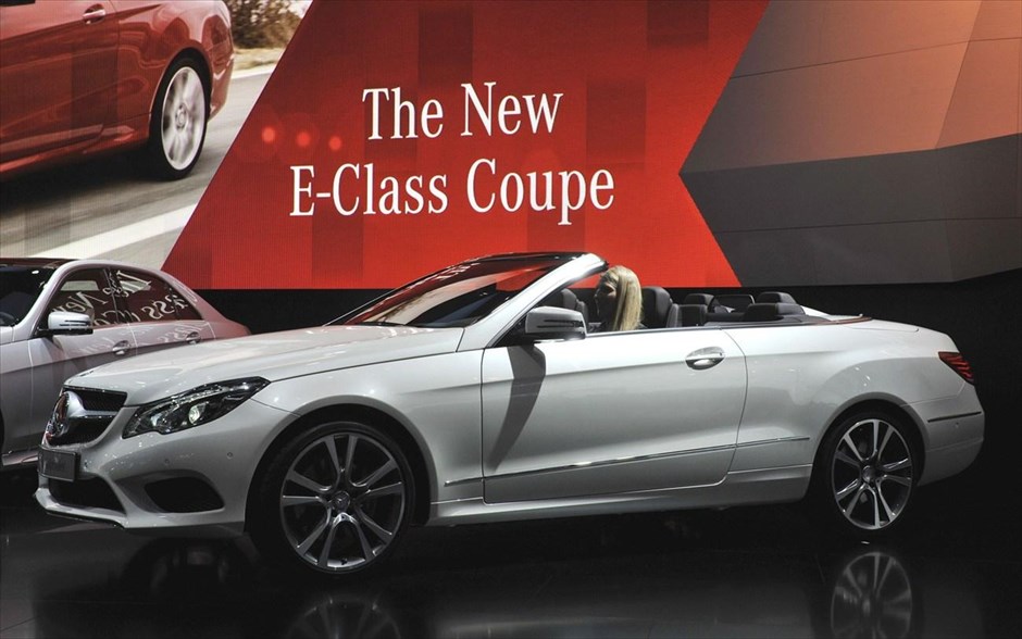 Detroit 2013 - Mercedes Benz E Class Cabriolet. Μαζί με την coupe για πρώτη φορά είδε τα φώτα της δημοσιότητας και η ανοιχτή έκδοση της E Class.