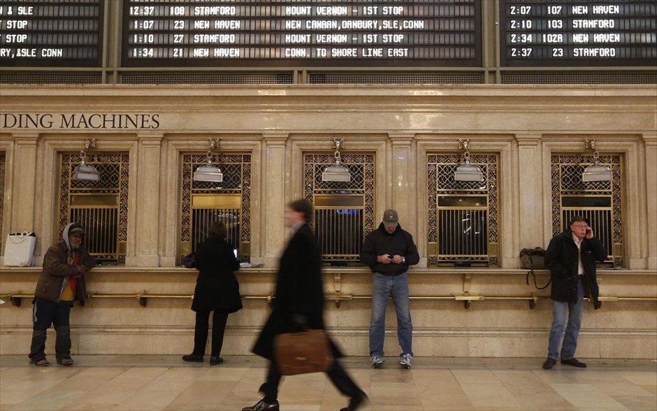 Νέα Υόρκη: Ενας αιώνας Grand Central #12. Κόσμος πηγαινοέρχεται στο σταθμό του Grand Central στη Νέα Υόρκη.