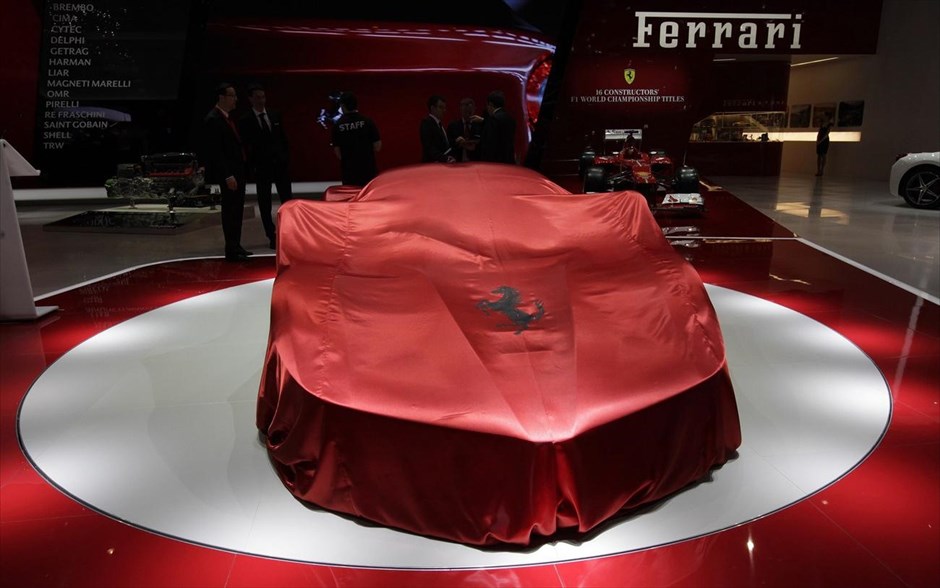 LaFerrari. Η LaFerrari είναι το πρώτο μοντέλο παραγωγής του ιταλικού εργοστασίου στο οποίο χρησιμοποιείται υβριδική τεχνολογία.