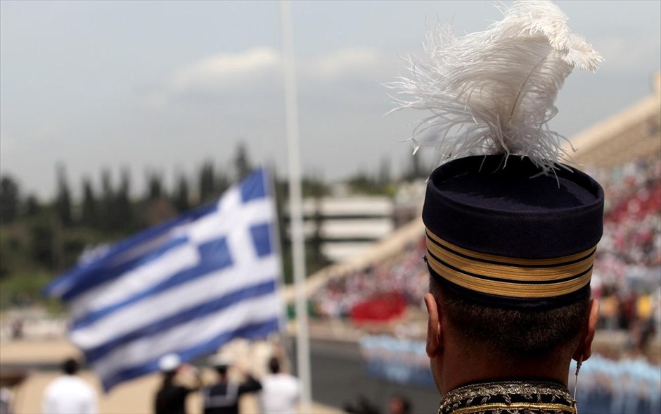 Αναβίωση των Ολυμπιακών Αγώνων του 1896. Ηθοποιός υποδύονται τον θεατή κατά την τελετή αναβίωσης των πρώτων Σύγχρονων Ολυμπιακών Αγώνων στο Παναθηναϊκό στάδιο.&nbsp;